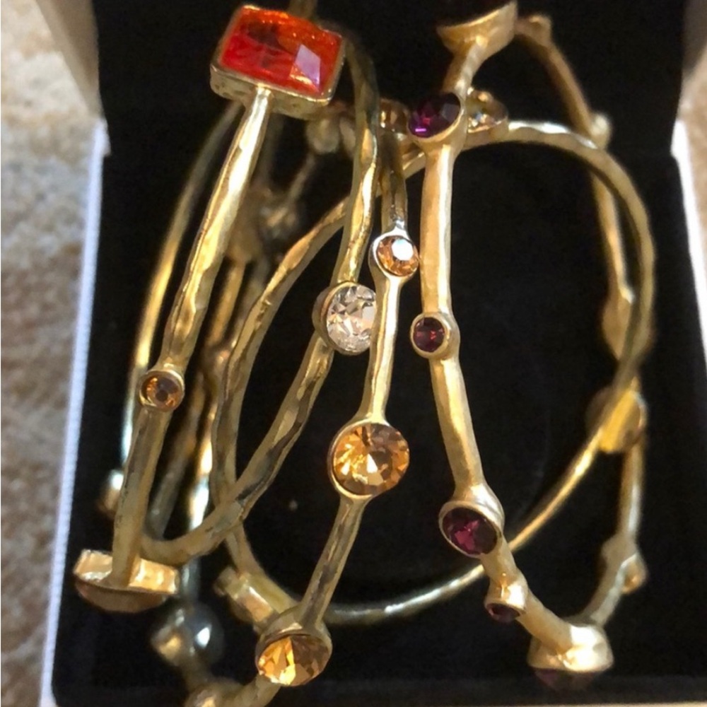 Elegant Gold Bangle Set - Picture 2 of 7